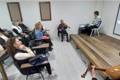 Başkan Topaloğlu'ndan halk korosuna ziyaret