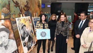 DEÜ'de Aşık Veysel, Resim Sergidi İle Anıldı