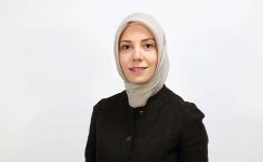 Dr. Öğr. Üyesi Dilara Ustabaşı Gündüz: 'Sosyal Hizmet, Afet Sonrasında İyileştirme Sürecine Güç Katıyor"
