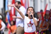 Kartepe Kent Meydanı'nda 23 Nisan Coşkusu