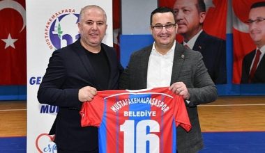 Mustafakemalpaşa Sporda Altın Çağını Yaşıyor