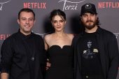 Netflix, Yeni Dizisi Terzi'nin Lansmanını Ekibin Bir Araya Geldiği Bir Yemek İle Kutladı