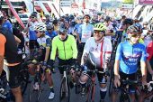 Pedallar depremzede çocuklar için çevrildi
