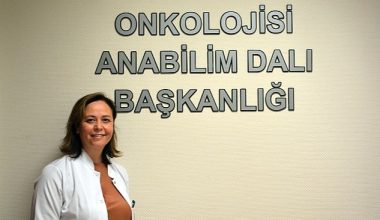 Prof. Dr. Kamer, “Kanserin erken teşhisinde en önemli faktör, toplumun kanser konusunda bilinçlendirilmesidir"