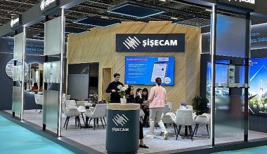 Şişecam 'Solarex İstanbul Fuarı'nda   Güneş Enerjisi Camlarını Sergiledi