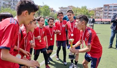 Yarının Futbolcuları Turnuva Coşkusu Yaşadı