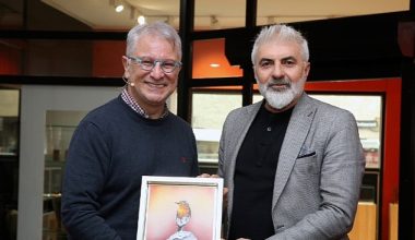 Yekta Kopan Küçükçekmece'de Öğrencilerle Buluştu Yekta Kopan Küçükçekmece'de Öğrencilerle Buluştu