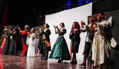 Beylikdüzü Belediyesi'nin sanatseverleri bir araya getireceği Kültürsem Tiyatro Festivali başladı