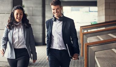 EPOS hareket halindeki ofis profesyonelleri için ADAPT 560 kulaklığı sunuyor