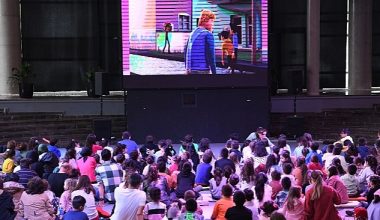 'Galaktik Tayfa' Osmangazi'de seyirciyle buluştu