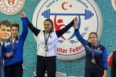 Kocaeli'nin haltercilerinden 2 gümüş madalya