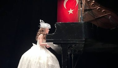 Öğrencilerden muhteşem konser