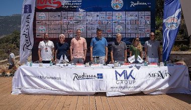 20 yaşından 76 yaşına 16 ülkeden 193 sporcu, Yunanistan'ın Megisti/Meis Adası'ndan Kaş'a yüzecek