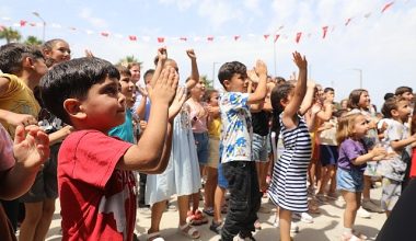 Antalya Büyükşehir'den yaz çocuk şenlikleri