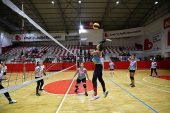 Bayraklı'da yaz spor okulları başlıyor