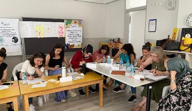 Emotion Coaching Türkiye Enstitüsü Duygu Dostu Ebeveynlik ve Duygu Dostu Öğretmenlik Eğitimlerine Devam Ediyor