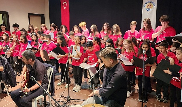 Gölcük Belediyesi Çocuk Korosu'ndan Muhteşem Konser