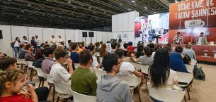 İzmir Kahve Fuarı'na büyük ilgi Sektörün öncü isimleri İzmir Kahve Fuarı'nda