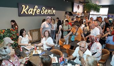 “Kafe Senin", Hizmete Girdi