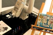 Mitsubishi Electric'in kolaboratif robotu Melfa Assista, Cumhuriyetimizin 100. yılını çizdiği resimlerle kutladı