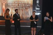 Niyazoğlu Özel Eğitim'e İzmir'e Değer Katan Marka Ödülü