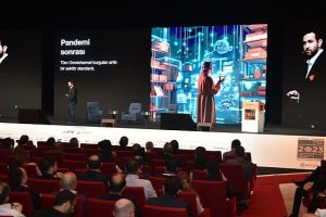 Perakende Markaları E-Ticaret Stratejilerini Kendilerini Sınırlandırmayan Platformlar Üzerine Kuruyor