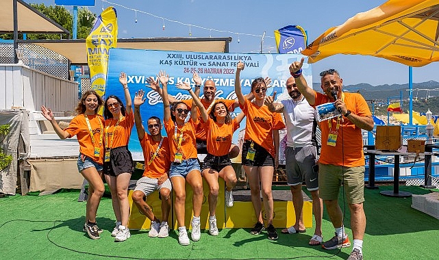 Rekortmen yüzücüler Megisti Kaş Swim Race'te “Barış ve Dostluk" için kulaç atacak