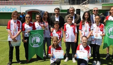 Sivas Belediyesi tarafından her yıl geleneksel olarak düzenlenen İlkokullar Arası Futbol Turnuvası sona erdi