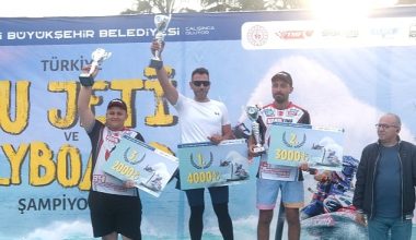 Su jeti ve Flyboard Şampiyonası nefesleri kesti