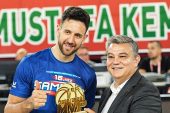 Türkiye Sigorta Basketbol Süper Ligi Şampiyonu Anadolu Efes Oldu