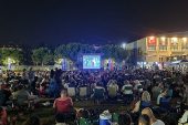 Aydın Büyükşehir Belediyesi'nin Sinema Geceleri beğeni topluyor