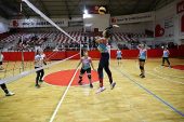 Bayraklı'nın spor kurslarına büyük ilgi