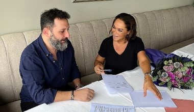 Çilek Konsept, Hülya Avşar ile sözleşmesini yeniledi