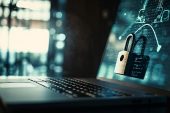 Hackerlerin hedef tahtasındaki 4 sektör