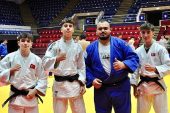 Kağıtspor, Avrupa'nın her kulvarında şampiyon