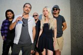 Mor ve ötesi ve Aleyna Tilki Coke Studio için birlikte şarkı seslendirdi