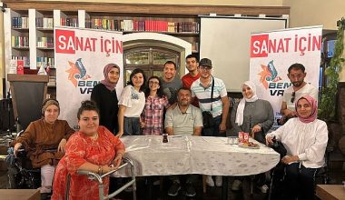 Şair Kılıçarslan, özel gereksinimli okurlarıyla buluştu