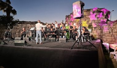 Seferihisar Kaleiçi'nde Türk Sanat Müziği esintisi