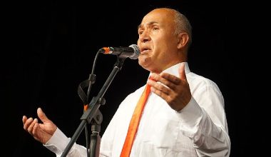  Türk Halk ozanı AŞık Veysel kendi türküleriyle yad edildi 