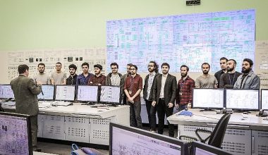 Türk Nükleer Mühendisleri Leningrad NGS-2'de Staj Yaptı