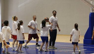 Umuda Basket Veteran Basketbol Turnuvası" ile 272 TEGV'li çocuğun eğitimine destek sağlandı