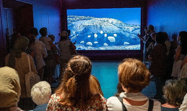 Ünlü fotoğrafçı Isabel Muñoz, Pera Müzesi'nde sanatseverlerle buluştu
