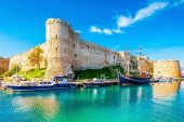 2 gün izin al, 5 gün tatil yap! | Enuygun açıkladı: 30 Ağustos tatili için Kaş'ta otel fiyatları 850 TL'den başlıyor