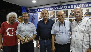 Altınkum Yazarlar Festivali Usta Kalemleri Ağırlamaya Devam Ediyor