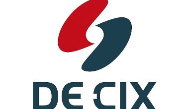Dünyanın lider internet değişim operatörü Güneydoğu Asya'daki gücünü artırıyor: DE-CIX birbirine bağlantı noktalarını Endonezya pazarı ile genişletiyor Dünyanın lider internet değişim operatörü Güneydoğu Asya'daki gücünü artırıyor: DE-CIX birbirine bağlantı noktalarını Endonezya pazarı ile genişletiyor