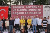 Gölcük Belediyesi Amatör Kulüplerin Yanında