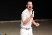 Kaan Sekban 'İlerler Temiz' turnesinde sıcağı unutturacak