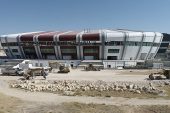 Karaman Belediyesi, yeni stadyum çevresinde peyzaj ve çevre düzenlemesi çalışmalarına başladı