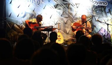 Konakta ud ve gitarın muhteşem ahengi