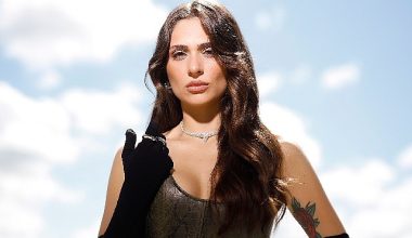 Özlem Başar'ın, Murat Dalkılıç prodüktörlüğündeki “Sakın Bana Deme Hayır" adlı çalışması yayında!